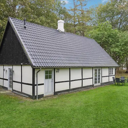 4 Bedroom Lovely In Næstved