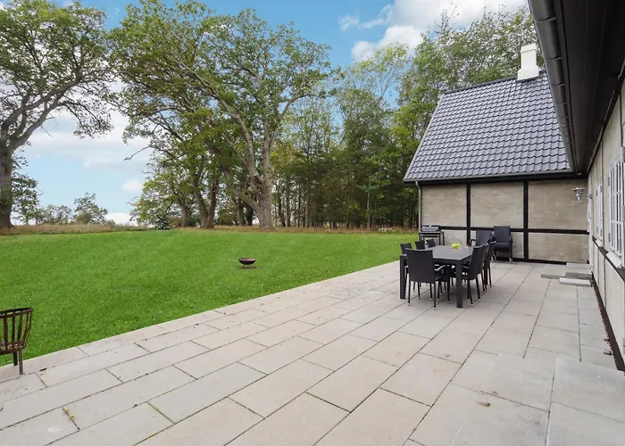 4 Bedroom Lovely In Naestved